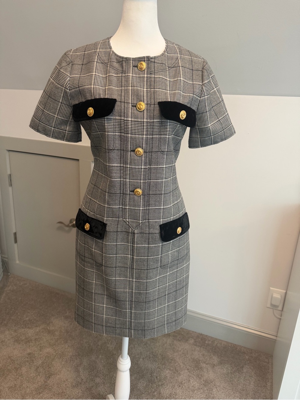 Gucci Vintage Prince of Wales Plaid Dress Velvet Trim Gold GG Buttons Gray